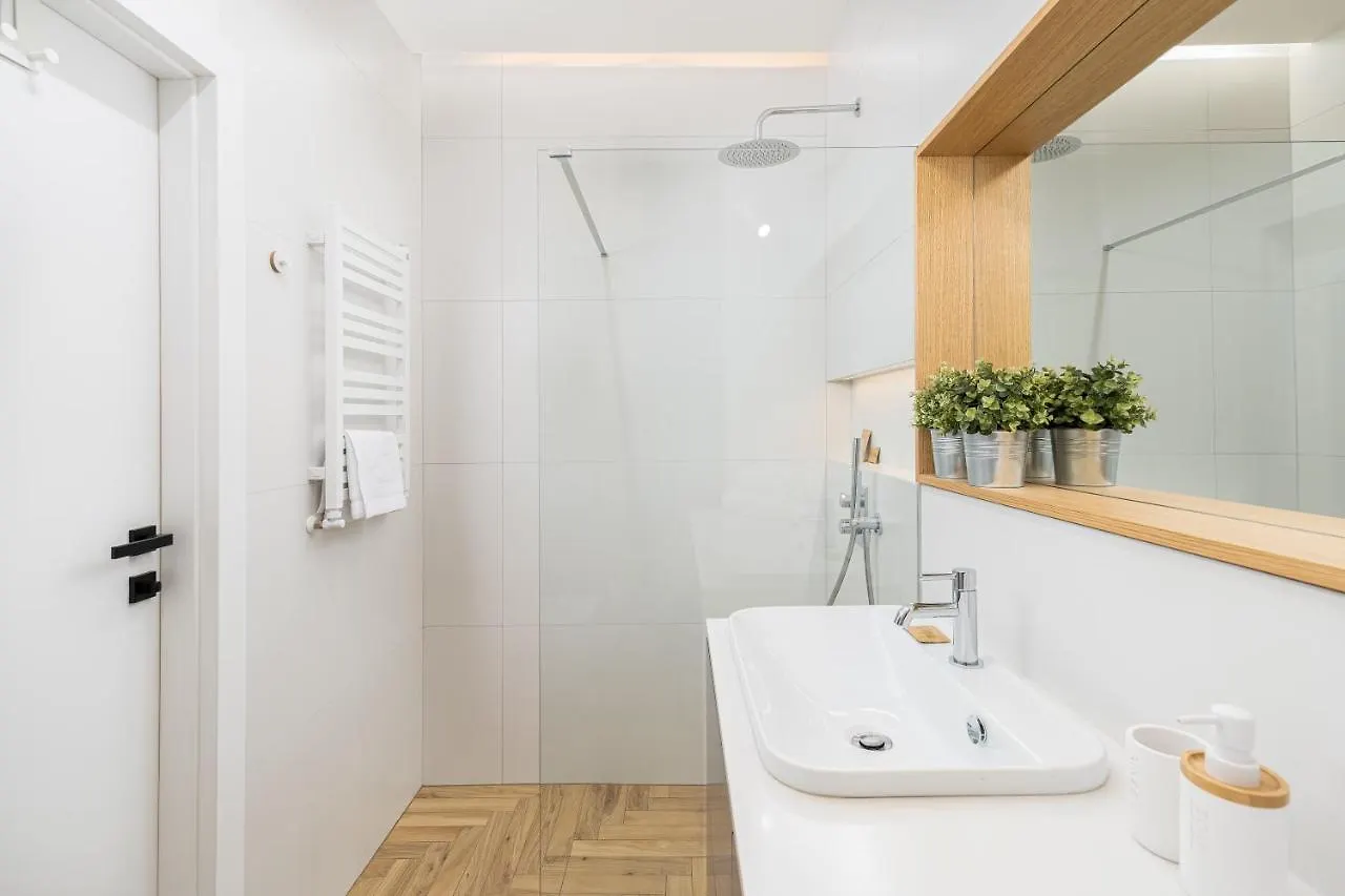 Dots Apartments Rakowicka Krakov 0*,